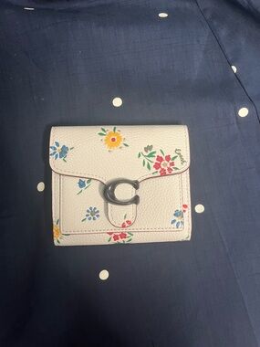 Coach Tabby Wildflower Print Floral Chalk Multi Small Wallet